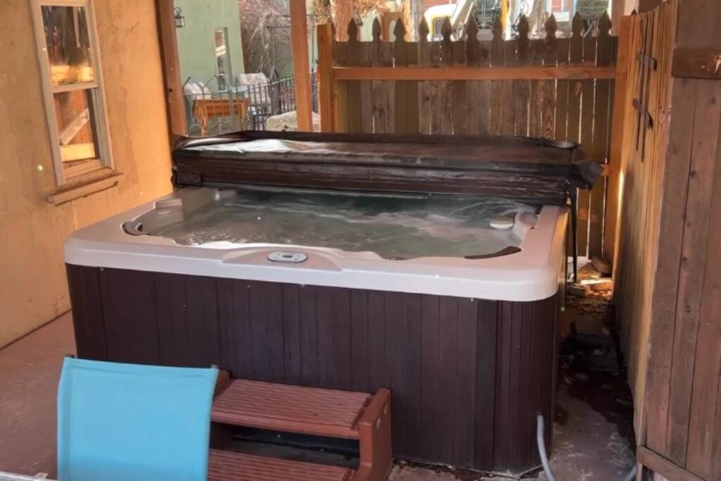 Cliff House Lodge And Hot Tub Cottages Morrison Dış mekan fotoğraf